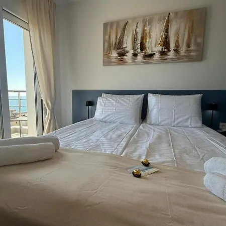 Luxury 2-bedroom With Sea View And Jacuzzi - Maria *