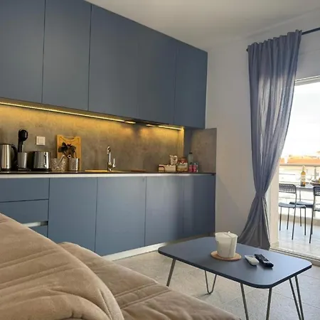 Luxury 2-bedroom With Sea View And Jacuzzi - Maria アパート