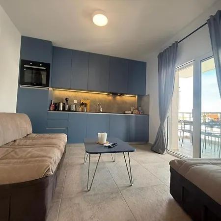 Luxury 2-bedroom With Sea View And Jacuzzi - Maria *