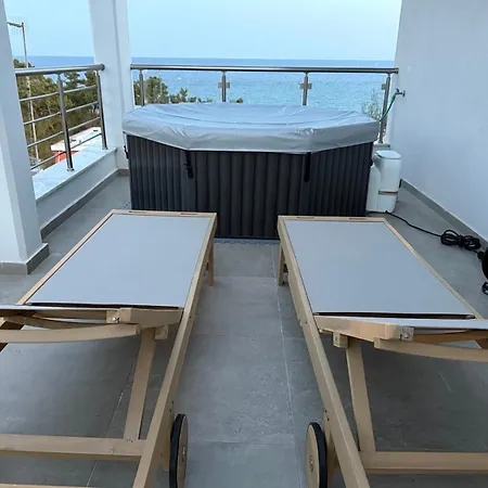 Luxury 2-bedroom With Sea View And Jacuzzi - Maria アパート *